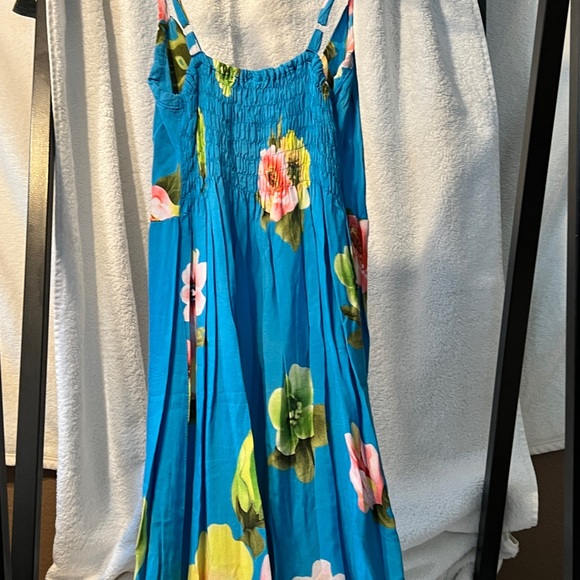 Island Planet Miami Beach size small beach cover up or summer floral dress👗🦋🌸 - Picture 5 of 9